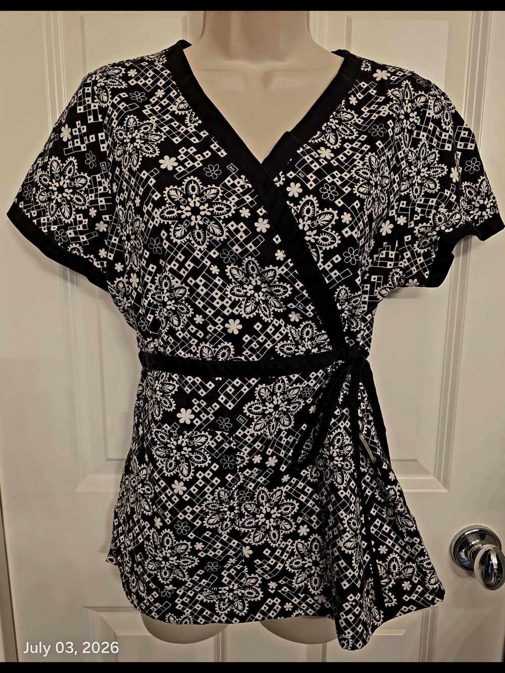 Black & White Wrap-Style Floral Geometric Top